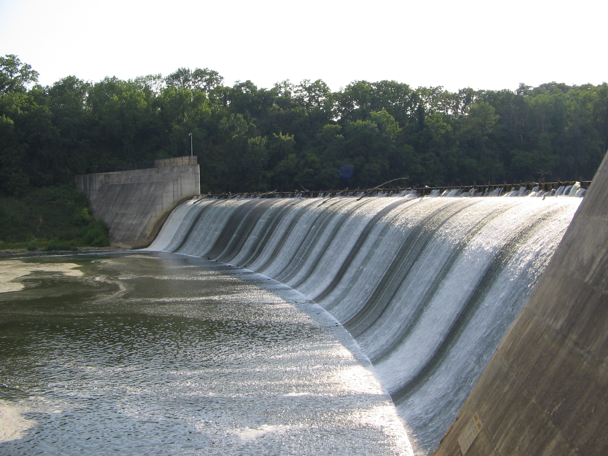 Energy Creation via Waves